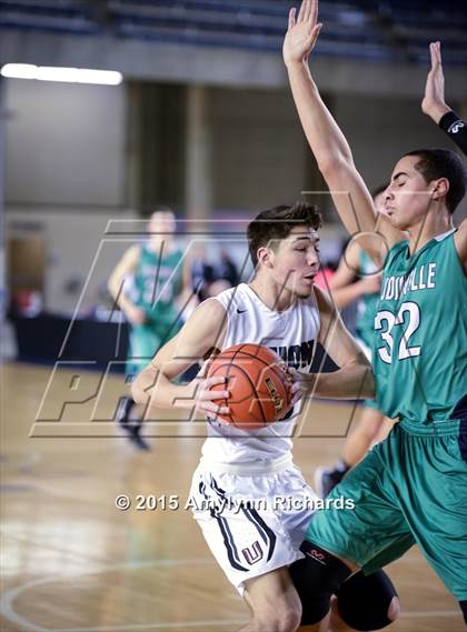 Thumbnail 3 in Woodinville vs. Union (WIAA 4A Playoff) photogallery.