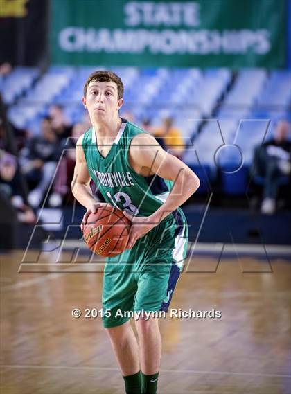 Thumbnail 1 in Woodinville vs. Union (WIAA 4A Playoff) photogallery.