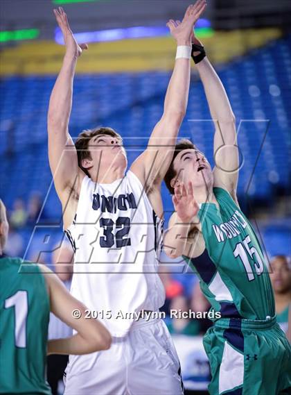 Thumbnail 1 in Woodinville vs. Union (WIAA 4A Playoff) photogallery.