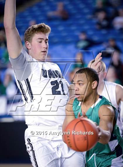 Thumbnail 1 in Woodinville vs. Union (WIAA 4A Playoff) photogallery.