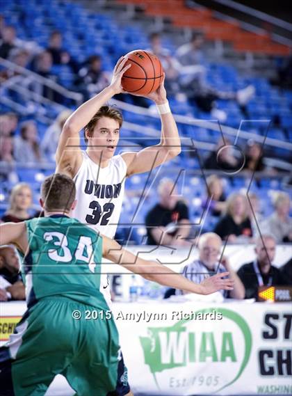 Thumbnail 2 in Woodinville vs. Union (WIAA 4A Playoff) photogallery.