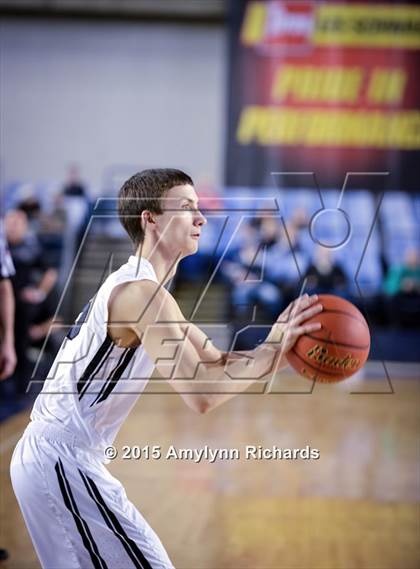 Thumbnail 2 in Woodinville vs. Union (WIAA 4A Playoff) photogallery.