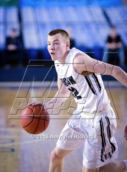 Thumbnail 3 in Woodinville vs. Union (WIAA 4A Playoff) photogallery.