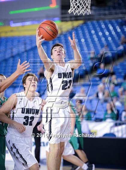 Thumbnail 2 in Woodinville vs. Union (WIAA 4A Playoff) photogallery.