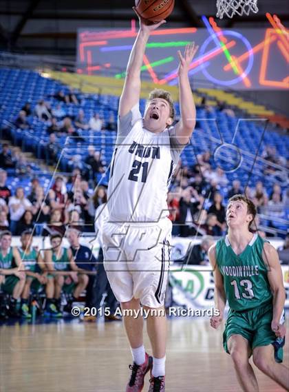 Thumbnail 3 in Woodinville vs. Union (WIAA 4A Playoff) photogallery.