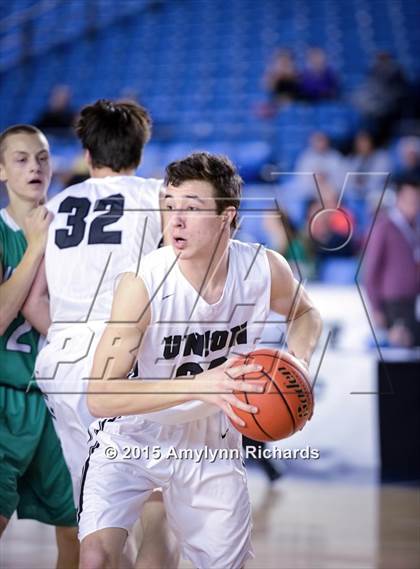 Thumbnail 2 in Woodinville vs. Union (WIAA 4A Playoff) photogallery.