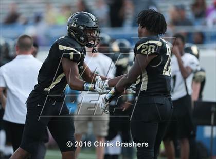 Thumbnail 2 in Robinson vs. Lakeside photogallery.