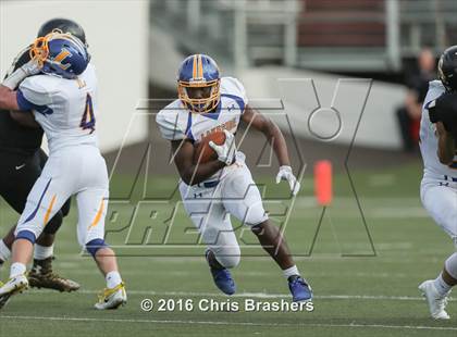 Thumbnail 3 in Robinson vs. Lakeside photogallery.