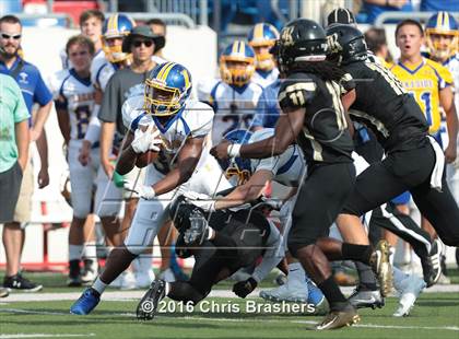 Thumbnail 2 in Robinson vs. Lakeside photogallery.