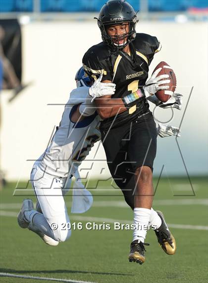 Thumbnail 1 in Robinson vs. Lakeside photogallery.