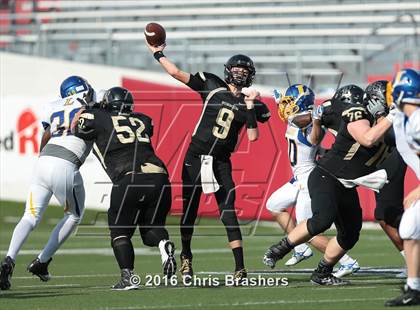 Thumbnail 2 in Robinson vs. Lakeside photogallery.