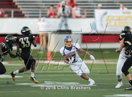 Thumbnail 2 in Robinson vs. Lakeside photogallery.