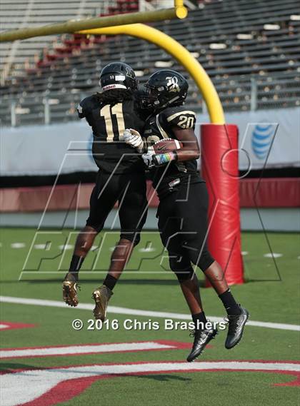 Thumbnail 1 in Robinson vs. Lakeside photogallery.
