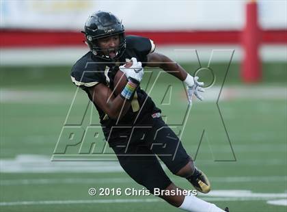 Thumbnail 1 in Robinson vs. Lakeside photogallery.