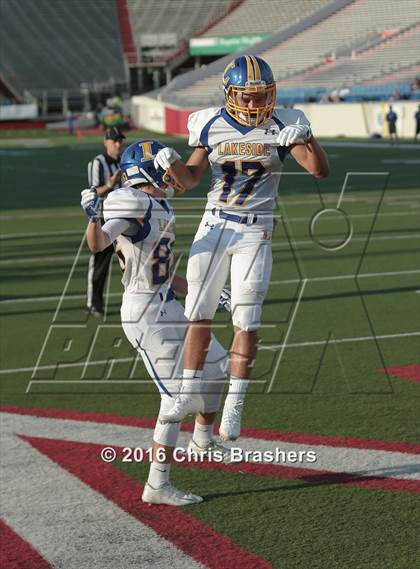Thumbnail 3 in Robinson vs. Lakeside photogallery.