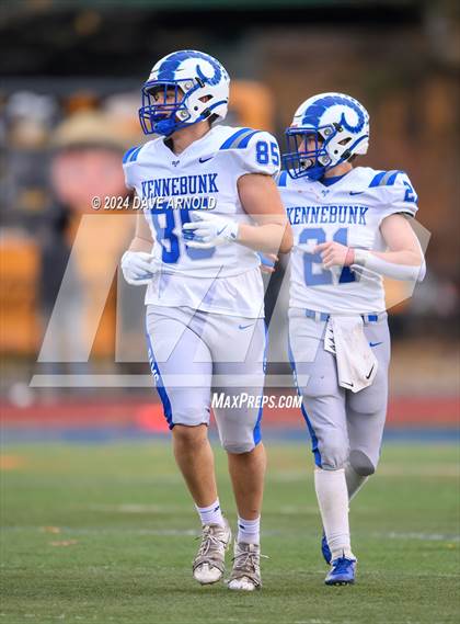 Thumbnail 3 in Kennebunk vs. Falmouth (MPA Class B State Final) photogallery.