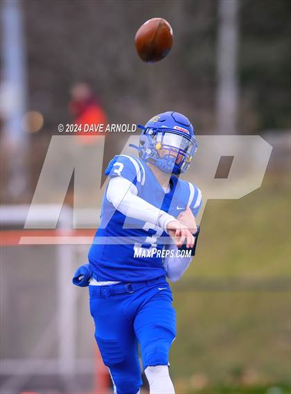 Thumbnail 3 in Kennebunk vs. Falmouth (MPA Class B State Final) photogallery.