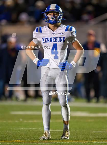 Thumbnail 2 in Kennebunk vs. Falmouth (MPA Class B State Final) photogallery.
