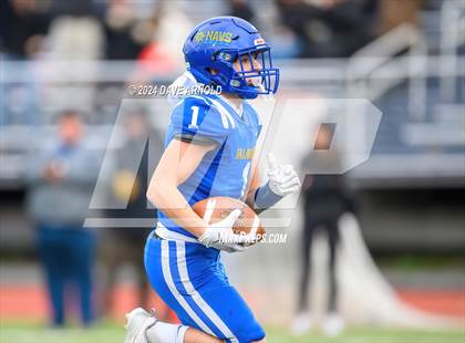 Thumbnail 3 in Kennebunk vs. Falmouth (MPA Class B State Final) photogallery.