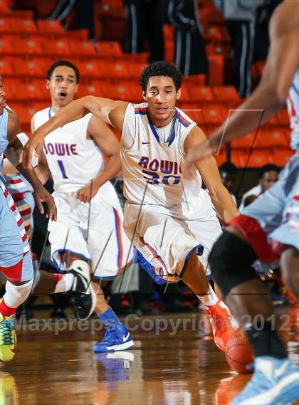 Thumbnail 3 in Hirschi vs. Bowie (DFW Basketball Challenge) photogallery.