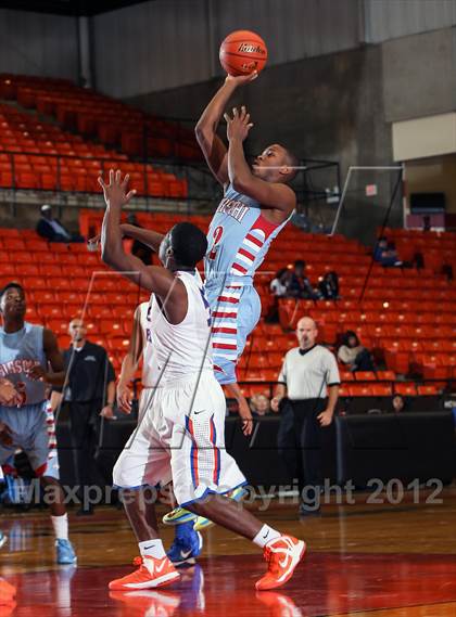 Thumbnail 1 in Hirschi vs. Bowie (DFW Basketball Challenge) photogallery.