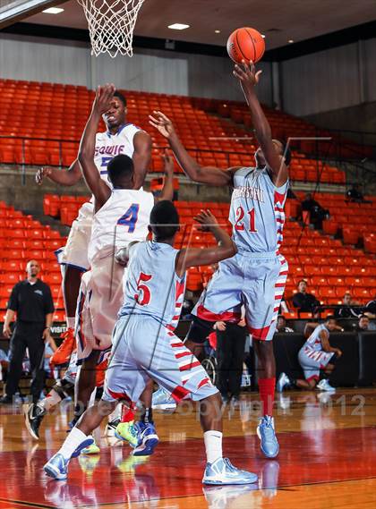 Thumbnail 3 in Hirschi vs. Bowie (DFW Basketball Challenge) photogallery.