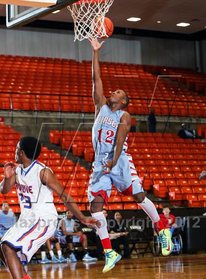 Thumbnail 1 in Hirschi vs. Bowie (DFW Basketball Challenge) photogallery.