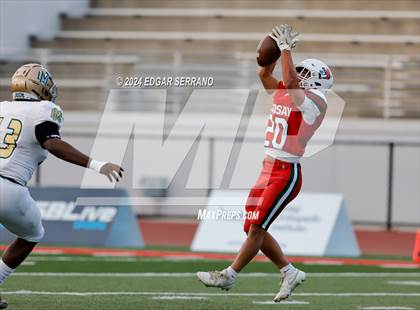 Thumbnail 2 in Moreau Catholic vs Lindsay (CIF Div-7AA Championship) photogallery.