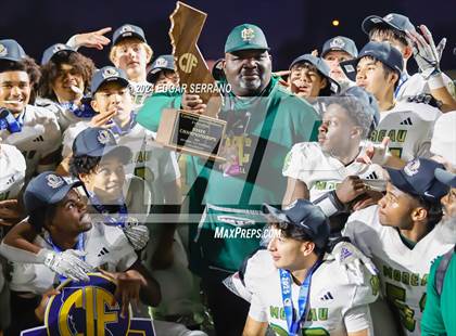 Thumbnail 3 in Moreau Catholic vs Lindsay (CIF Div-7AA Championship) photogallery.