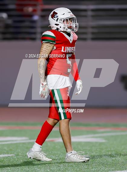 Thumbnail 2 in Moreau Catholic vs Lindsay (CIF Div-7AA Championship) photogallery.
