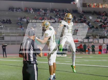 Thumbnail 2 in Moreau Catholic vs Lindsay (CIF Div-7AA Championship) photogallery.