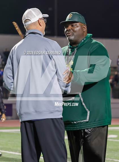Thumbnail 2 in Moreau Catholic vs Lindsay (CIF Div-7AA Championship) photogallery.