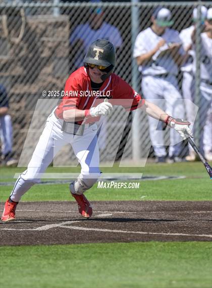 Thumbnail 2 in New Trier vs. Thurston (Coach Bob Invitational) photogallery.