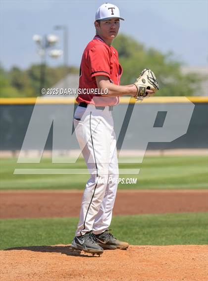 Thumbnail 1 in New Trier vs. Thurston (Coach Bob Invitational) photogallery.
