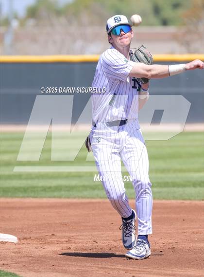 Thumbnail 2 in New Trier vs. Thurston (Coach Bob Invitational) photogallery.