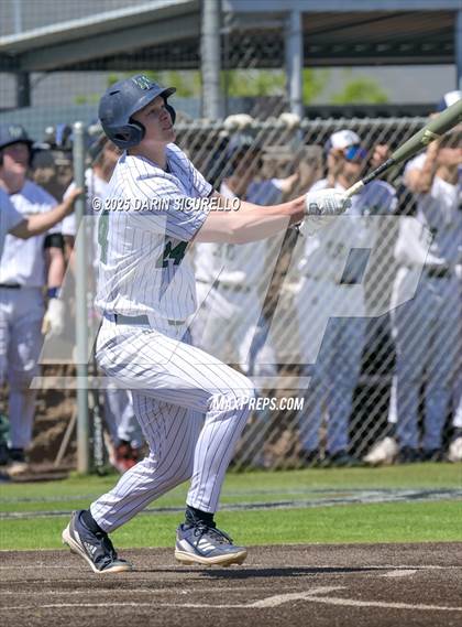 Thumbnail 2 in New Trier vs. Thurston (Coach Bob Invitational) photogallery.