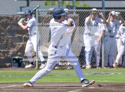Thumbnail 1 in New Trier vs. Thurston (Coach Bob Invitational) photogallery.