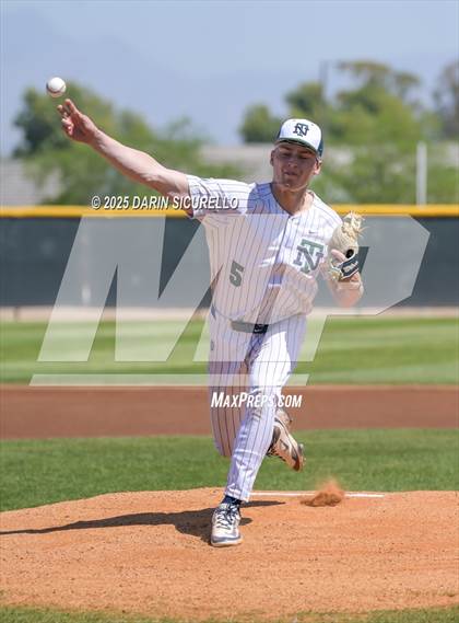 Thumbnail 1 in New Trier vs. Thurston (Coach Bob Invitational) photogallery.