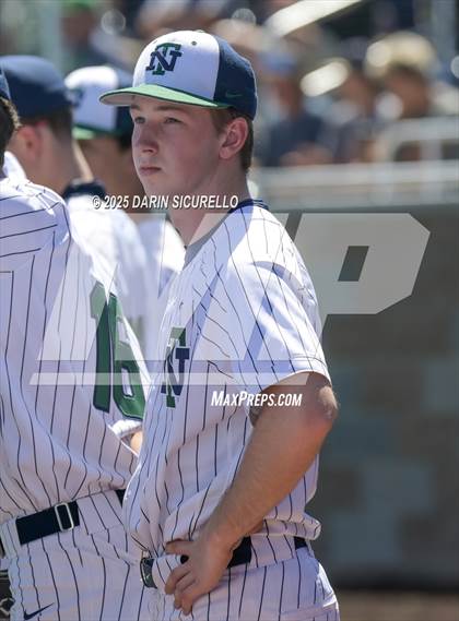 Thumbnail 3 in New Trier vs. Thurston (Coach Bob Invitational) photogallery.