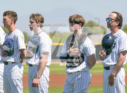 Thumbnail 1 in New Trier vs. Thurston (Coach Bob Invitational) photogallery.