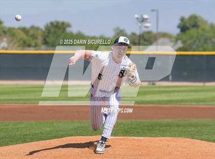 Thumbnail 2 in New Trier vs. Thurston (Coach Bob Invitational) photogallery.