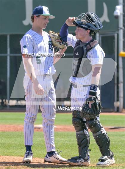 Thumbnail 1 in New Trier vs. Thurston (Coach Bob Invitational) photogallery.