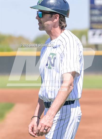 Thumbnail 2 in New Trier vs. Thurston (Coach Bob Invitational) photogallery.