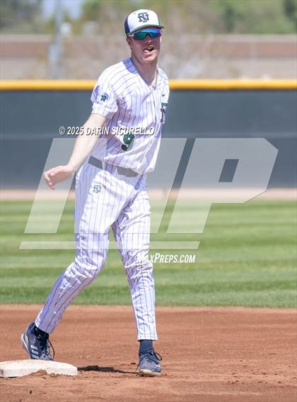 Thumbnail 1 in New Trier vs. Thurston (Coach Bob Invitational) photogallery.