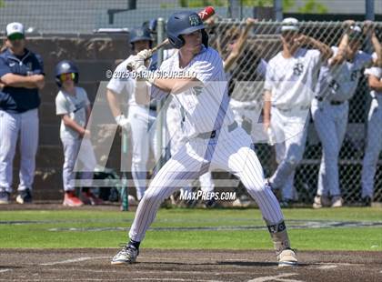 Thumbnail 1 in New Trier vs. Thurston (Coach Bob Invitational) photogallery.