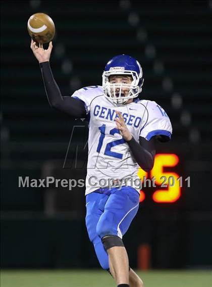 Thumbnail 2 in Geneseo vs. Letchworth (Section 5 Playoff) photogallery.
