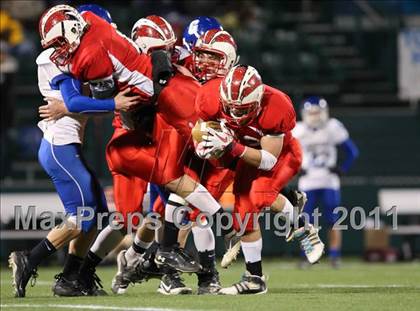 Thumbnail 3 in Geneseo vs. Letchworth (Section 5 Playoff) photogallery.