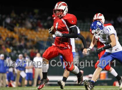 Thumbnail 2 in Geneseo vs. Letchworth (Section 5 Playoff) photogallery.