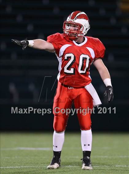 Thumbnail 2 in Geneseo vs. Letchworth (Section 5 Playoff) photogallery.