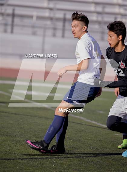 Thumbnail 2 in Muir vs Ayala photogallery.